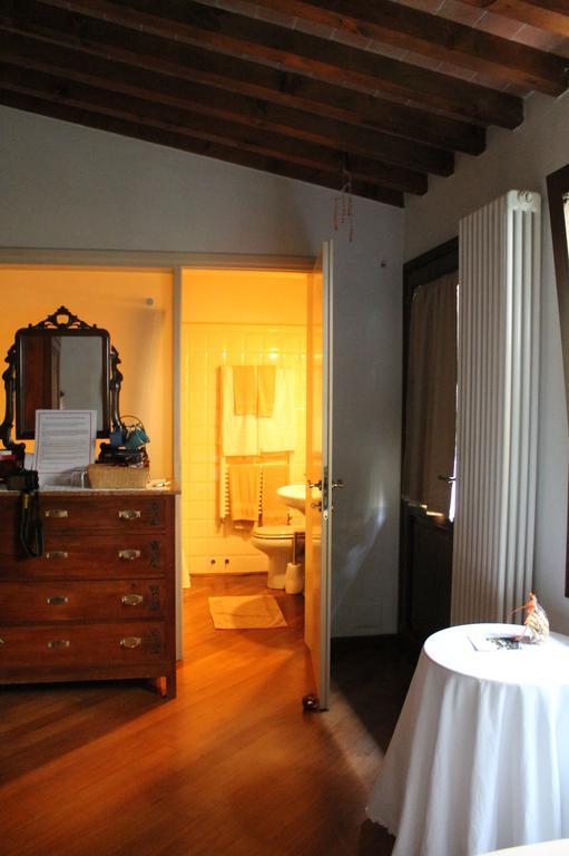 Bed and Breakfast La Casa Di Scarlett Florenz Zimmer foto